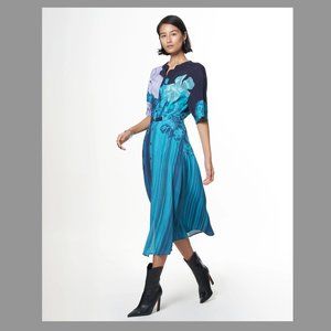 NWT - Never worn - Colbie Shirtdress in Ocean Iris, pockets. The KIT. Size 6/8